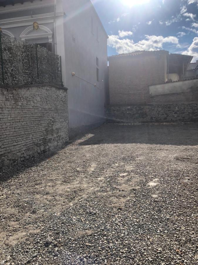 Hotel Vila Mano Korce Exterior foto