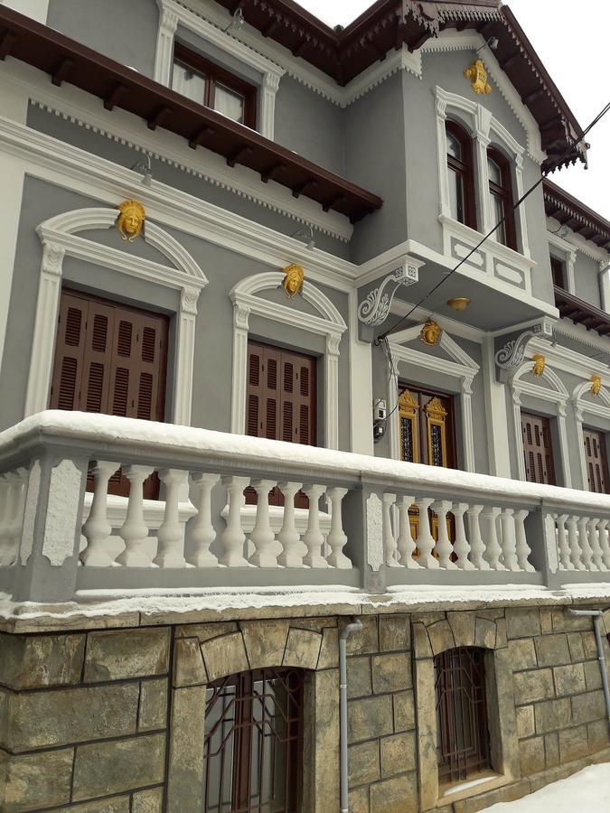 Hotel Vila Mano Korce Exterior foto